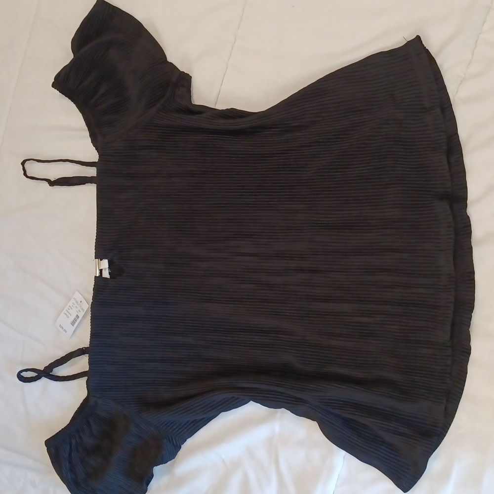 Maurices Off The Shoulders Blouse Gold Keyhole